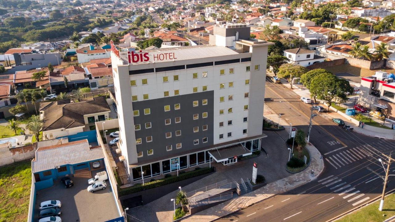 Hotel ibis Ourinhos Exterior foto